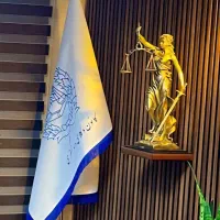 وکیل پایه یک دادگستری، مشاوره رایگان حقوقی