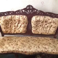 مبلمان ۶نفره و تخت اهنی