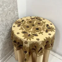 میز خاطره ، میز گرد