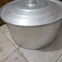 قابلمه بزرگ روحی|ظروف پخت‌وپز|اصفهان, بوستان آینه خانه|دیوار