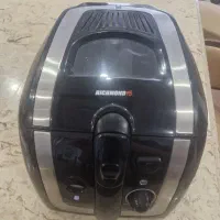 سرخ کن  اک مارک ریچموند