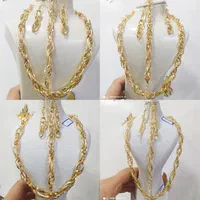 سرویس زنجیری طرح طلا رنگ ثابت