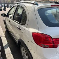 کوئیک سفید gxr سقف مشکی مدل ۱۴۰۳ به شرط کارشناسی