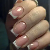 آموزش +خدمات ناخن