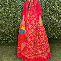 لباس محلی نو|لباس|صدرا-فارس, فاز ۱|دیوار