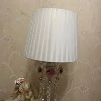 آباژور در حد نو برای اتاق نوجوان وجوان عالی|چراغ خواب و آباژور|تهران, حسین‌آباد|دیوار