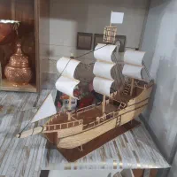 کشتی چوبی دست ساز دارای اسکلت داخلی