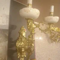 لوستر دیواری با لامپ