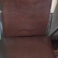 سلام یک عددمیزبزرگ چوبی چهارکشو