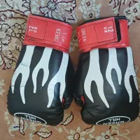 ۲جفت دستکش|تجهیزات ورزشی|ساوه, |دیوار