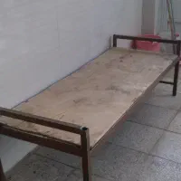 فروش یک عدد تخت