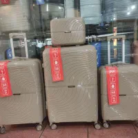 چمدون چمدان|کیف، کفش، کمربند|اصفهان, باب الدشت|دیوار