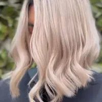 برای زیباترشدن موهات یه روزخوب رودرکنارمن تجربه کن|خدمات آرایشگری و زیبایی|فردیس, شهرک ناز|دیوار