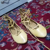 کفش خارجی بسیارشیک و خاص