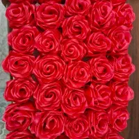 گل رز جاودان|گل مصنوعی|فولادشهر, B4|دیوار