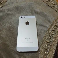 آیفون se 64g