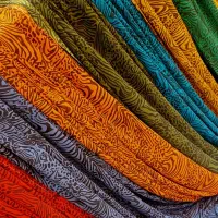 پارچه نازنازی و حریر|لباس|مریوان, |دیوار