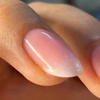 رفع اشکال و آموزش تخصصی ناخن