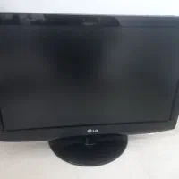 تلویزیون ۲۲ اینچ نیازمند تعمیر