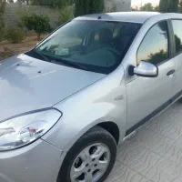 ساندرو نقره ای ۹۶ دنده ای کاملا فابریک و سالم|خودرو سواری و وانت|شیراز, نصرآباد|دیوار