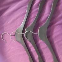 چوب لباسی|بندرخت و رخت‌آویز|لاهیجان, لیالستان|دیوار