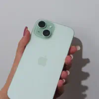 گوشی آیفون ۱۵ نرمال