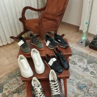 کتونی  زارا Zara کتونی داکرز Dockers|کیف، کفش، کمربند|اندیشه, اندیشه فاز ۱|دیوار