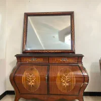 کنسول و آینه چوبی