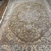 فرش ماشینی ۹ متری بسیار سالم‌در حد نو