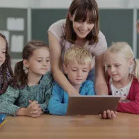 تدریس آنلاین زبان انگلیسی برای کودکان ۵ تا ۱۰ سال