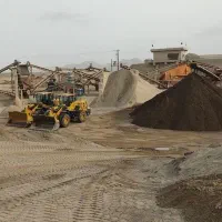 اجاره و کار لودر برای کارخانه شن و ماسه