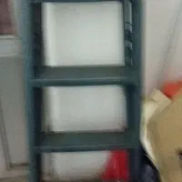 چرخ خیاطی قدیمی ونردبان فلزی وبخاری گازی