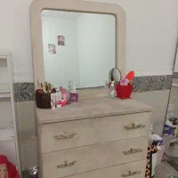 میزآرایشی