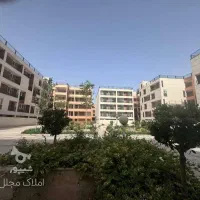 فروش آپارتمان ۱۰۰ متر دو خواب در قلب فاز ۴