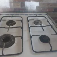 اجاق گاز و یخچال