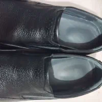 کفش چرم خارپاشنه اصلا استفاده نشده بعلت سایزنبودن