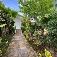 ویلای-نمارومی-عروسکی-حیاطدنج-260متری-کل7200