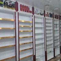 ویترین لوازم ارایشی درحد نو