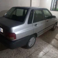 پرایدنقره ای