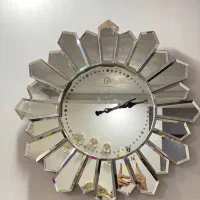 ساعت خورشیدی ایینه ای