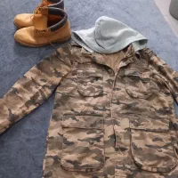 سویشرت آمریکایی کلاه دار
