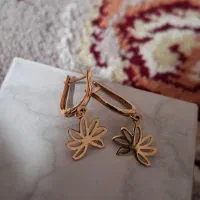 گوشواره بچگانه