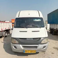 مینی بوس ۲۱نفره اویکو