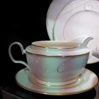 ظروف چینی نوری تاکه اصل، 12 نفره، لب طلایی کد9316|ظروف سرو و پذیرایی|تهران, بازار|دیوار