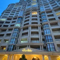 فروش واحد۱۲۰متری در برج برند با مشاعات بینظیر