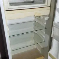 یخچال قدیمی در میناب