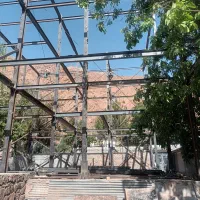 اسکلت فلزی و والپست