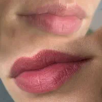 همکاری در لاین پوست ومژه