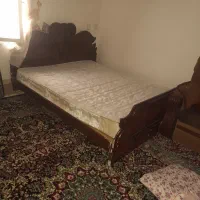 تختخواب باتشک فنری صحیح وسالم ۲میلیون پانصد|تخت و سرویس خواب|زرند, |دیوار