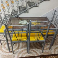 میز نهاری خوری فلزی ۴نفره سالم|میز و صندلی غذاخوری|تربت جام, یحیی آباد|دیوار